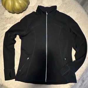 Lucy brand full zip up jacket. Black. Sz M
Reflected trim on back & front zipper